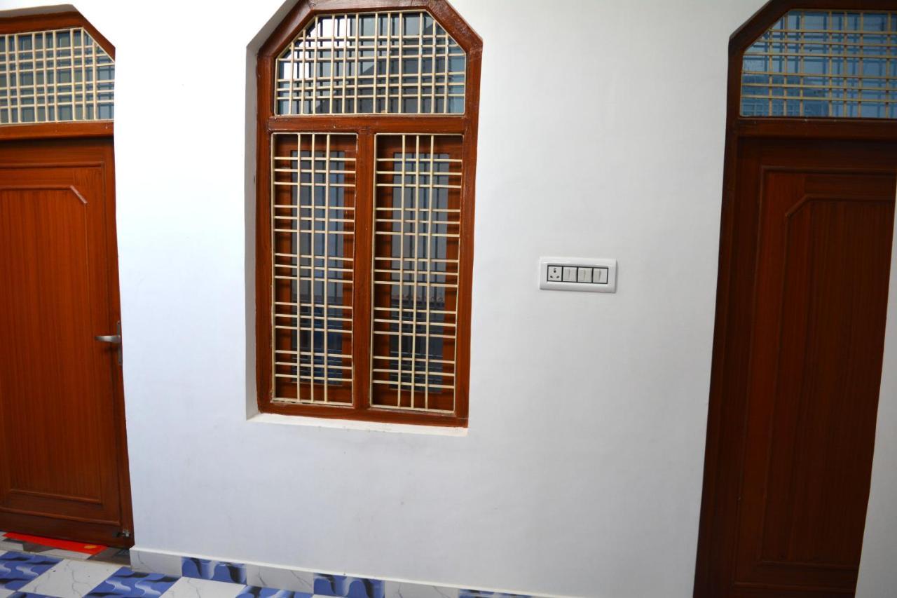 Rani Palace Khajurāho Extérieur photo
